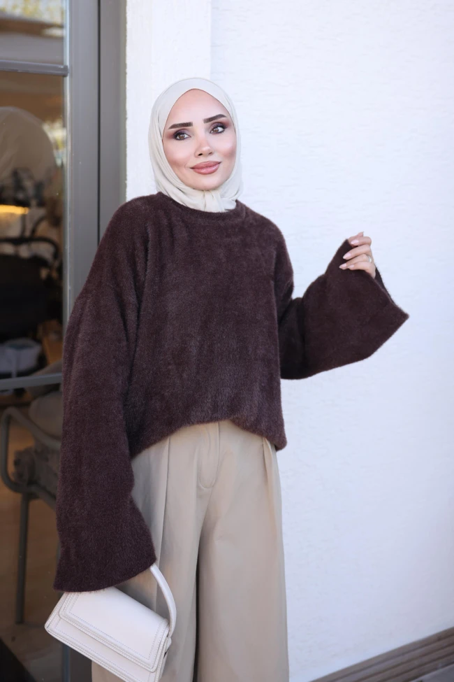Kahverengi Bisiklet Yaka Oversize Angora Yumoş Triko Kazak