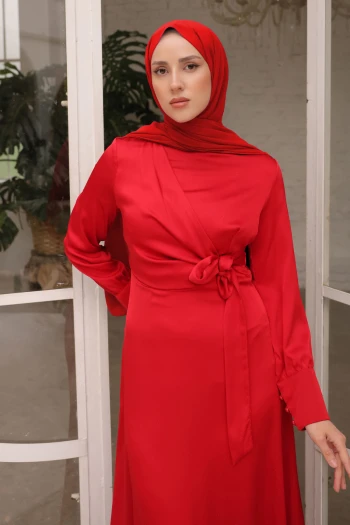 Bağlamalı Saten Abiye