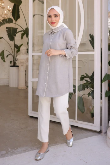 Gri Ön Yaka Detaylı Keten Gömlek