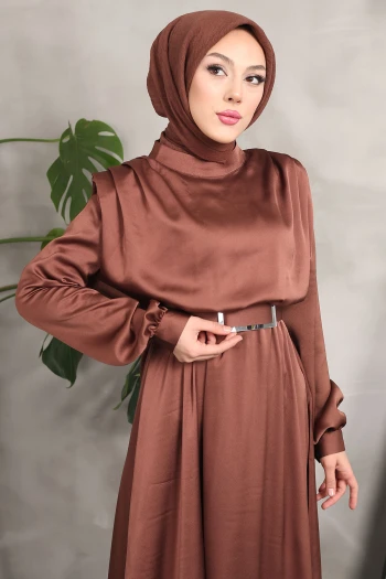 Kahverengi Omuz Piliseli Kemerli Saten Abiye