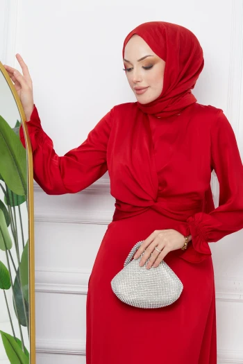 Kol Gipeli Ön Detaylı Saten Abiye