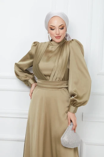 Yağ Yeşili Omuz Piliseli Saten Abiye