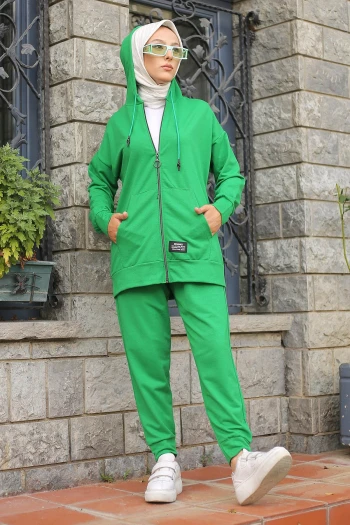 Yeşil Kapüşonlu Cepli İki İplik Eşofman Takımı
