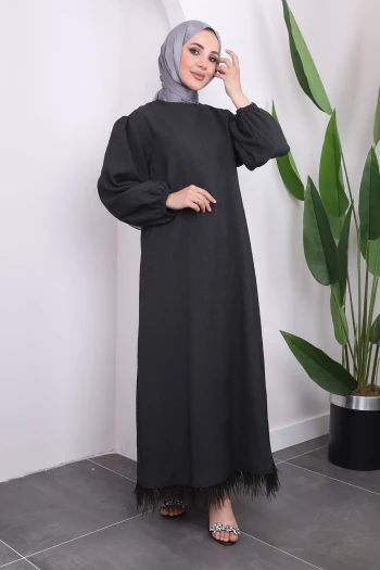 Siyah Balon Kol Etek Ucu Tüylü Elbise
