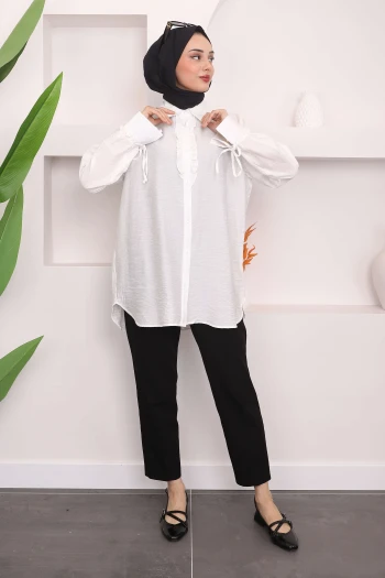 Krem Ön Kol Detaylı Gömlek