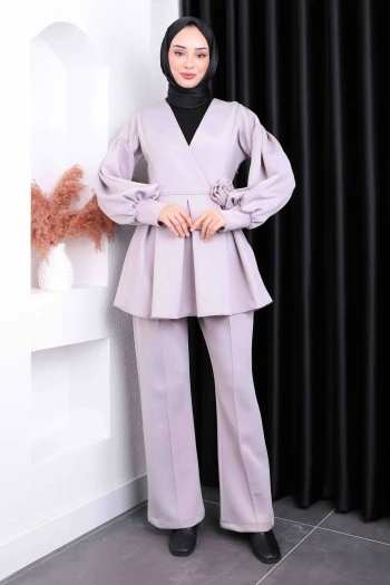 Gri Pileli Pantolonlu Scuba Takım