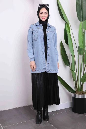 Mavi Cepli Taş Detaylı Kot Ceket