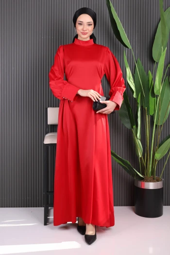 Kırmızı Kol Düğmeli Beli Kuşaklı Saten Elbise