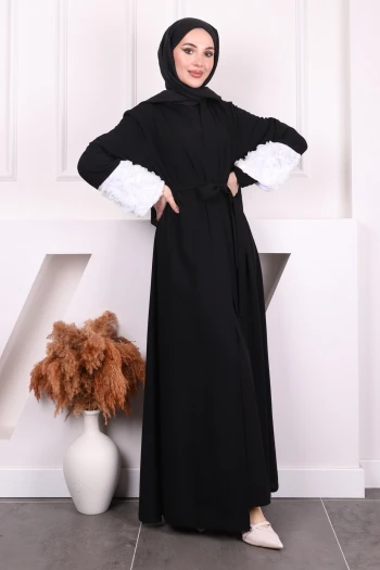 Siyah Kolu Çiçekli Bel Kuşaklı Abaya