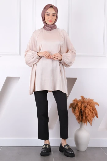 Bej Bel Kuşaklı Parlak Tunik