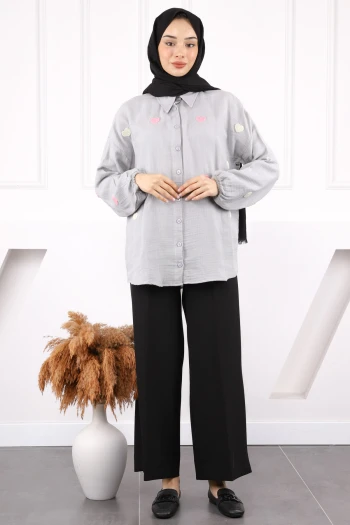 Gri Kalp Nakışlı Keten Gömlek