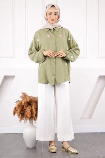 Haki Kalp Nakışlı Keten Gömlek