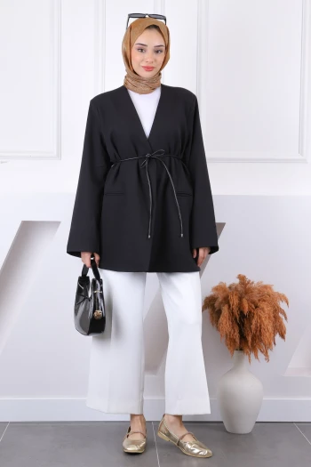 Siyah Düğmeli Astarlı Ceket