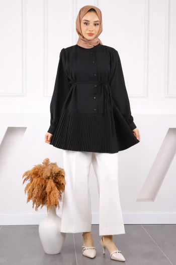 Siyah Eteği Piliseli Bel Kuşaklı Tunik