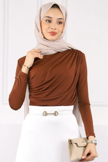 Kahverengi Önü Drapeli Sandy Bluz