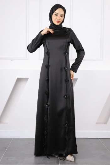 Siyah Çiçek Detaylı Saten Abiye