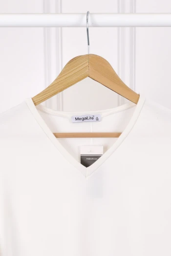 Ekru V Yaka Kısa Kol T-Shirt