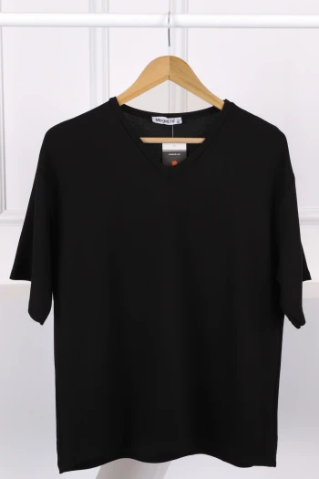 Siyah V Yaka Kısa Kol T-Shirt