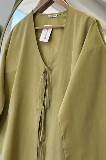 Yağ Yeşili Ön Bağlamalı Kimono
