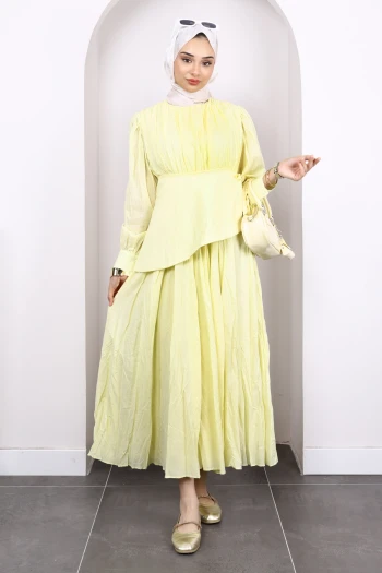 Sarı Kuşak Detaylı Kraş Elbise