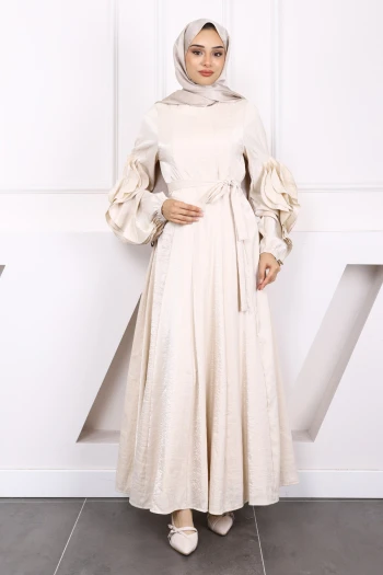 Bej Kol Katlı Kuşaklı Elbise