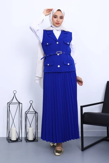 Saks Mavi Kemerli Yelek Etekli Krep Takım