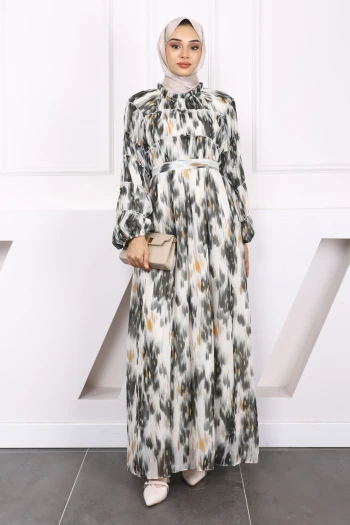 Yeşil Kuşaklı Desenli Büzgülü Şifon Elbise