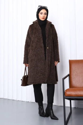 Kahverengi Düğmeli Uzun Cepli Kürk Kaban