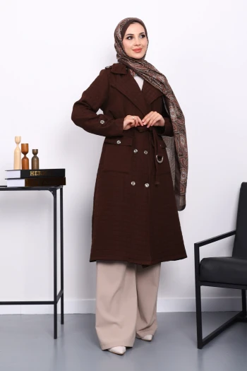 Kahverengi Kapitone Kuşaklı Kaban