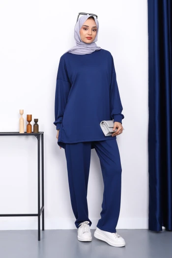 Lacivert Bisiklet Yaka Tunik Pantolonlu Takım