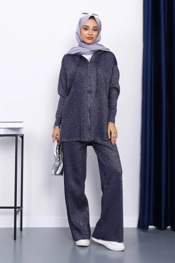 Lacivert Kapşonlu Simli Triko Takım