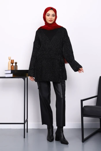 Siyah Bel Kuşaklı Simli Hırka