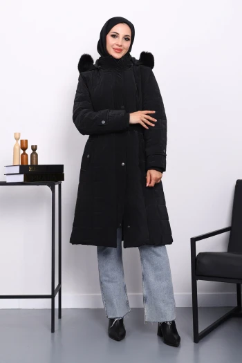 Siyah Kapüşonu Kürklü Uzun Şişme Mont
