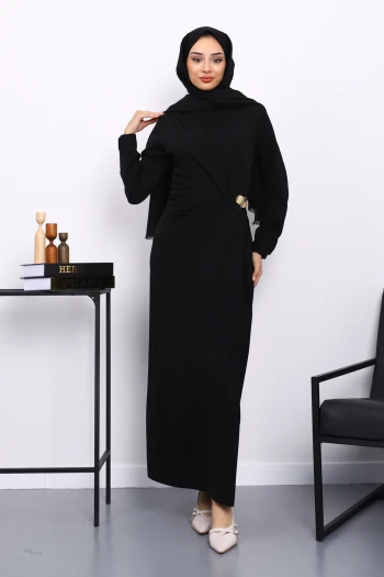 Siyah Önü Drapeli Tokalı Krep Elbise