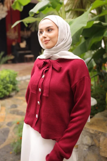 Bordo Yaka Bağlamalı Düğmeli Triko Hırka