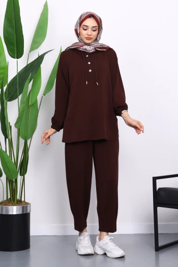 Bordo Yaka Çıtçıtlı Tunik Pantolonlu Takım