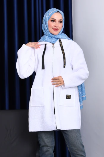 Ekru Kapşonlu Cepli Buklet Kaban