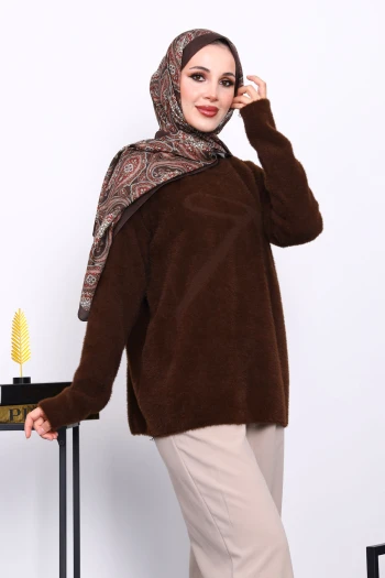 Kahverengi Bisiklet Yaka Desenli Angora Yumoş Triko Kazak