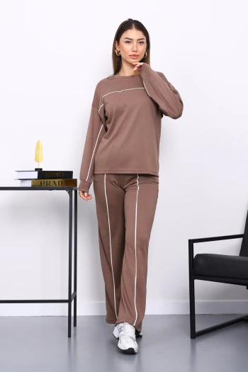 Kahverengi Biye Detaylı Sweat Pantolonlu Takım
