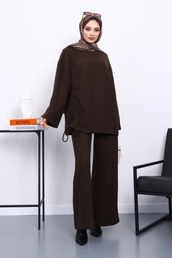 Kahverengi Büzgü Detaylı Fitilli Tunik Pantolonlu Takım