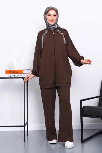 Kahverengi Çift Cepli Taş İşlemeli Modal Takım