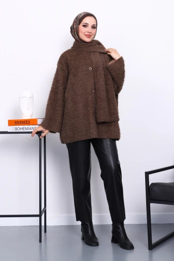 Kahverengi Kayık Yaka Atkılı Ceket