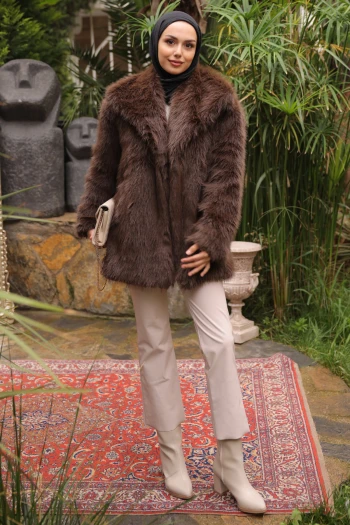 Kahverengi Kemerli Astarlı Kürk Kaban