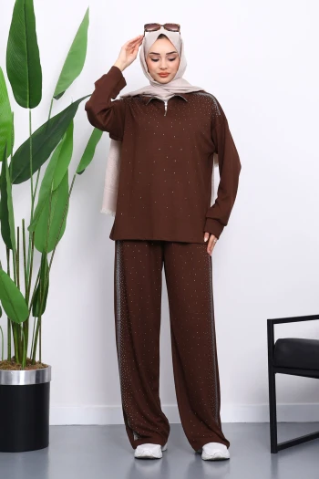 Kahverengi Taşlı Yaka Fermuarlı Tunik Pantolonlu Takım