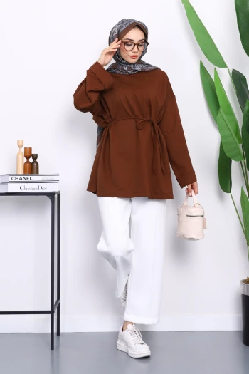 Kahverengi Yanları Yırtmaçlı Bel İpli Tunik