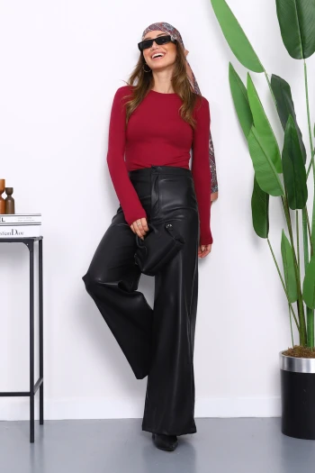 KOYU FUŞYA Bisiklet Yaka Modal Crop Bluz