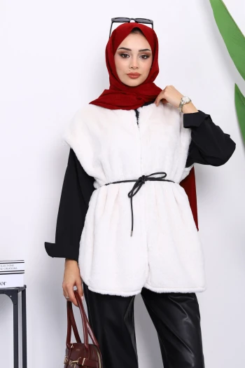 Krem Cepli Peluş Kürk Yelek