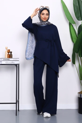Lacivert Asimetrik Kesim Tunik Pantolonlu Takım
