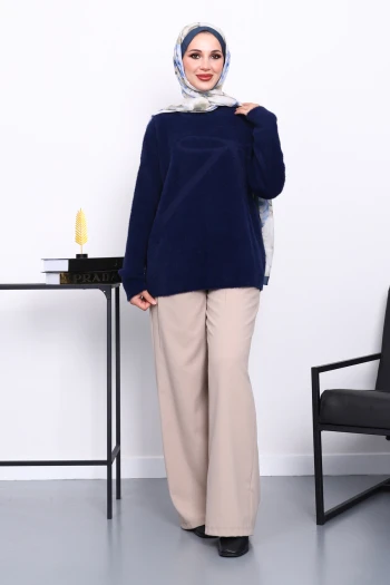 Lacivert Bisiklet Yaka Desenli Angora Yumoş Triko Kazak