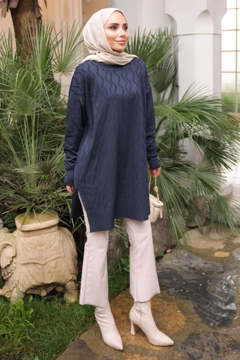 Lacivert Bisiklet Yaka Soğuk İplik Triko Tunik